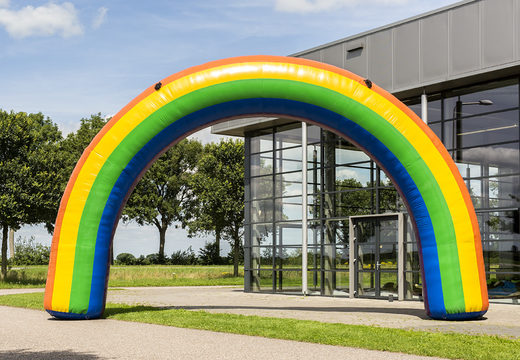 Archi gonfiabili arcobaleno 9x6m da acquistare su JB Gonfiabili Italia. Archi gonfiabili standard da gara pubblicitari per eventi sportivi disponibili per l'acquisto in colori e dimensioni 