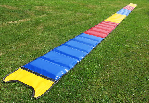 Acquista un semplice tappetino da passeggio acquatico per bambini in diverse dimensioni e colori. Ordina ora le attrazioni acquatiche gonfiabili online su JB Gonfiabili Italia
