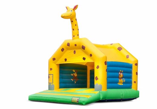 Acquista un grande castello gonfiabile per interni a tema giraffa per bambini. Disponibile su JB Gonfiabili Italia online